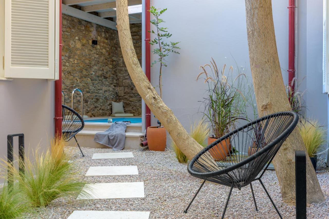 Incomparable Plaka's Luxury Private Pool *
