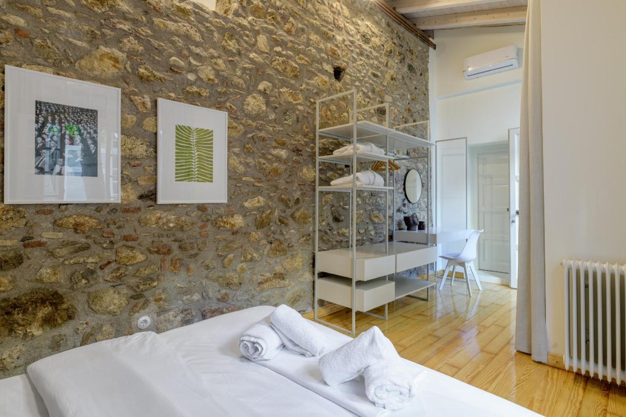 Incomparable Plaka's Luxury Private Pool *